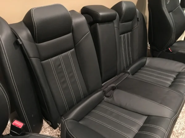 2015 Chrysler 300S Black Sport Bucket Seats - Image 3